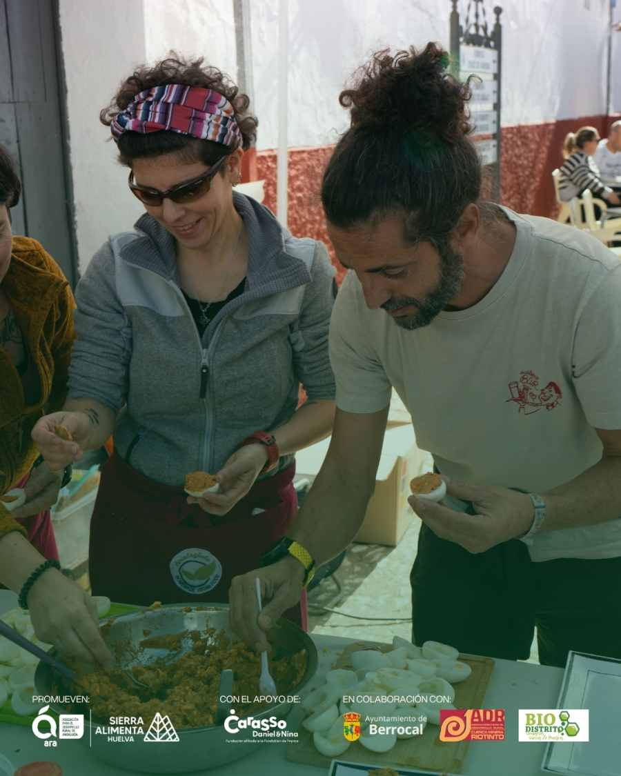Ir a "I Mercado Local de SierraAlimenta Huelva en Berrocal"
