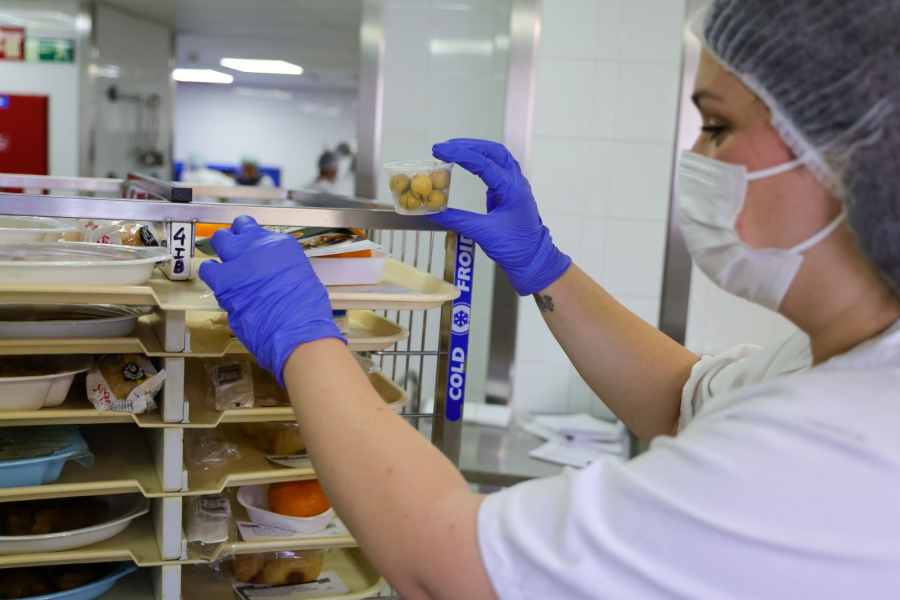 Ir a "La Aloreña de Málaga llega al hospital regional y los centros formativos de nutrición y dietética"