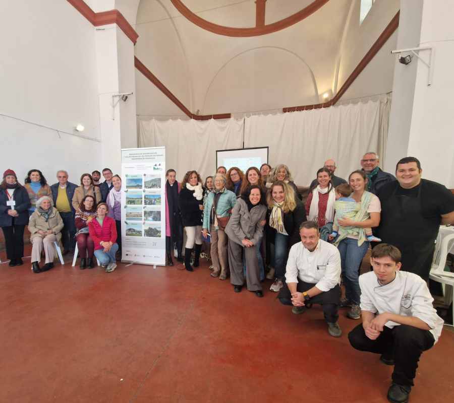 SierraAlimenta Huelva se presenta en la jornada sobre comercio local de Constantina