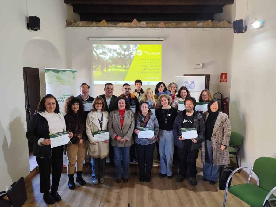Ir a "Nueve empresas de la Sierra reciben su acreditación como parte del club «Soy Ecoturista»"