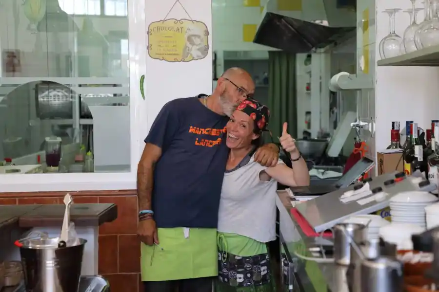 Ir a "VEGandVEG: cocina vegetariana y vegana con productos de cercanía en Fuenteheridos"